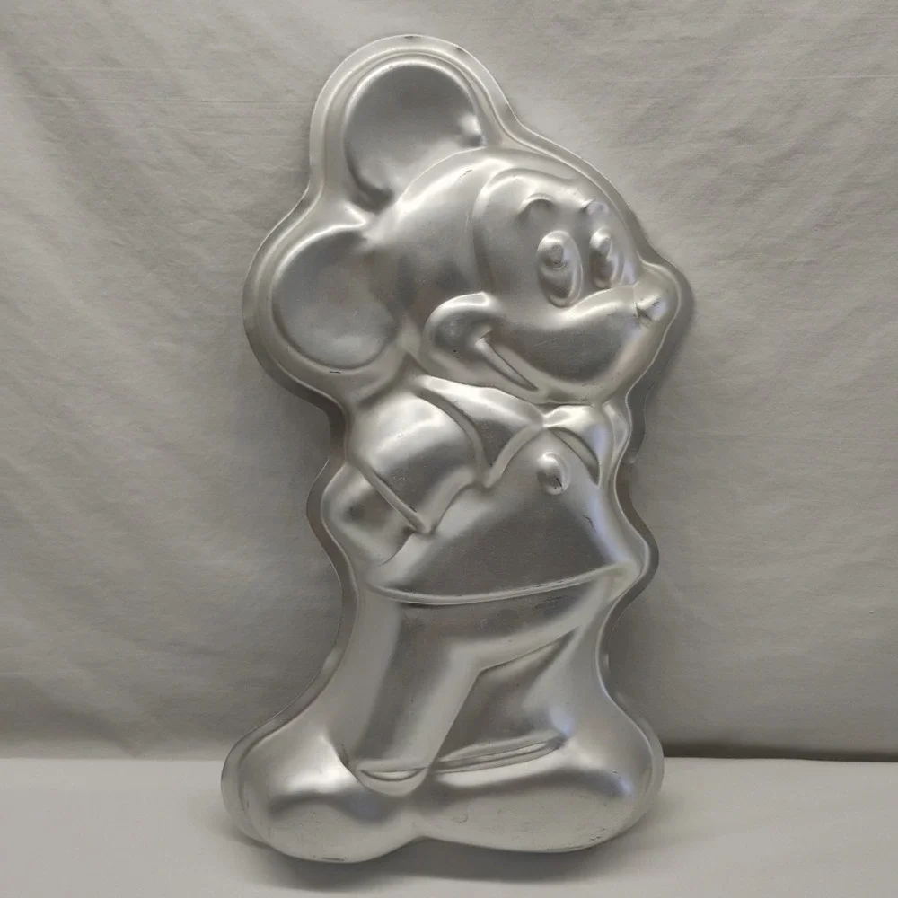 Vintage‎ Wilton Mickey Mouse Cake Pan Mold 1978 3-D Full Body Disney 515-1805